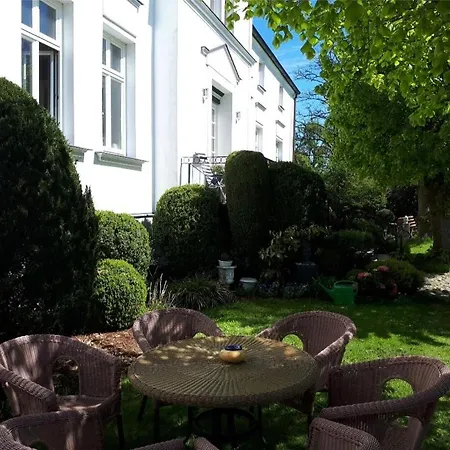 Apartment Altes Im Gruenen *